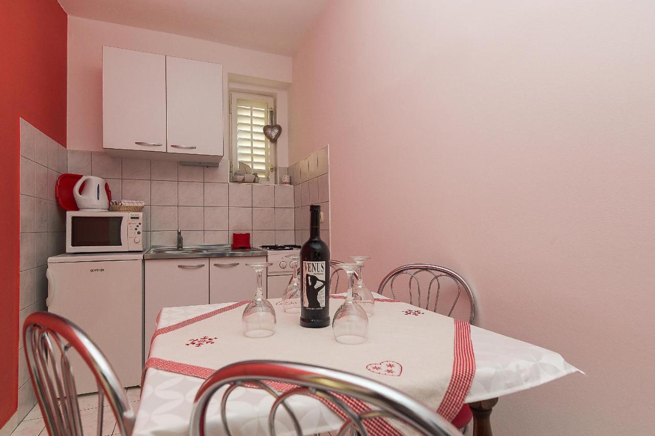 Apartment Lijana Sea View Tučepi المظهر الخارجي الصورة